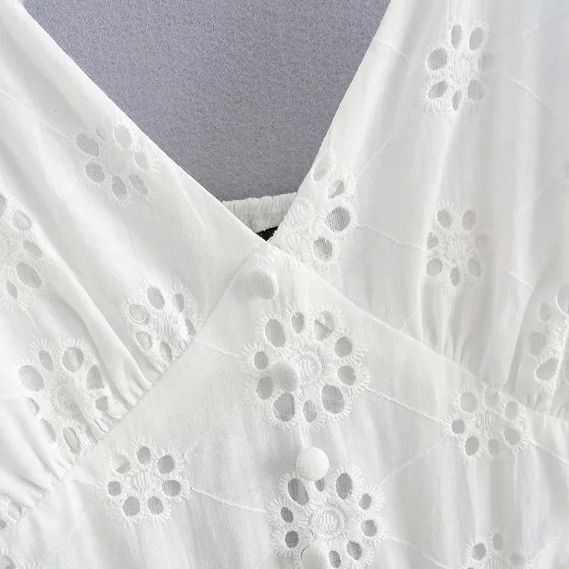 Advbridge White Lace Sleeveless Summer Dress Women Hollow Out Embriodery Sundress Casual Button Beach Boho Vintage Short Dress