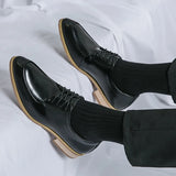 Advbridge White Fashion Men's Wedding Leather Shoes Lace-up Black Business Shoes Italy Style Point-Toe Dress Shoes Luxury Soft Wood Oxford