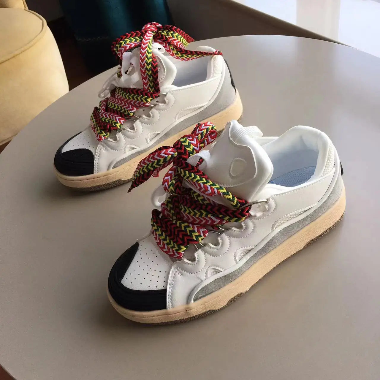 Advbridge Women Shoes Design Sense Niche Retro Sneakers Sports Bread Shoes Men and Women All-match Trendy Low Top Designer Shoes