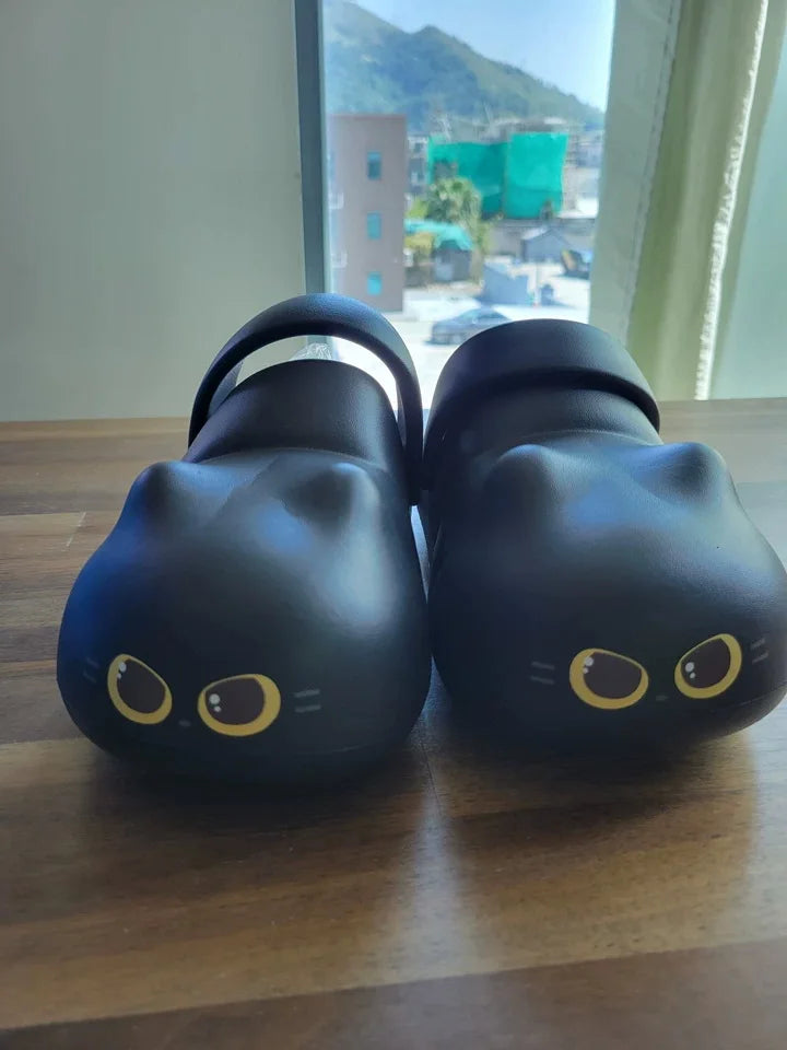 New 2 in 1 Cute Cat Clogs Woman Non Slip Breathable Closed Toe Kitty Feet Sandal Light Indoor Outdoor Cartoon Garden Shoes Women