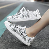 ADVBRIDGE  -  Summer Cave Shoes Couple Graffiti Men and Women Casual Baotou Water wading Outdoor Beach Breathable Sandals