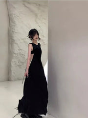 Advbridge Black Camisole Dress For Women In Summer, High-End And Sexy, With A Large Backless Beach Resort Dress