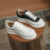Advbridge Genuine Leather Thick Soled Round Toe Canvas Shoes for Women Comfortable Soft Casual Street Photography Versatile Board Shoes