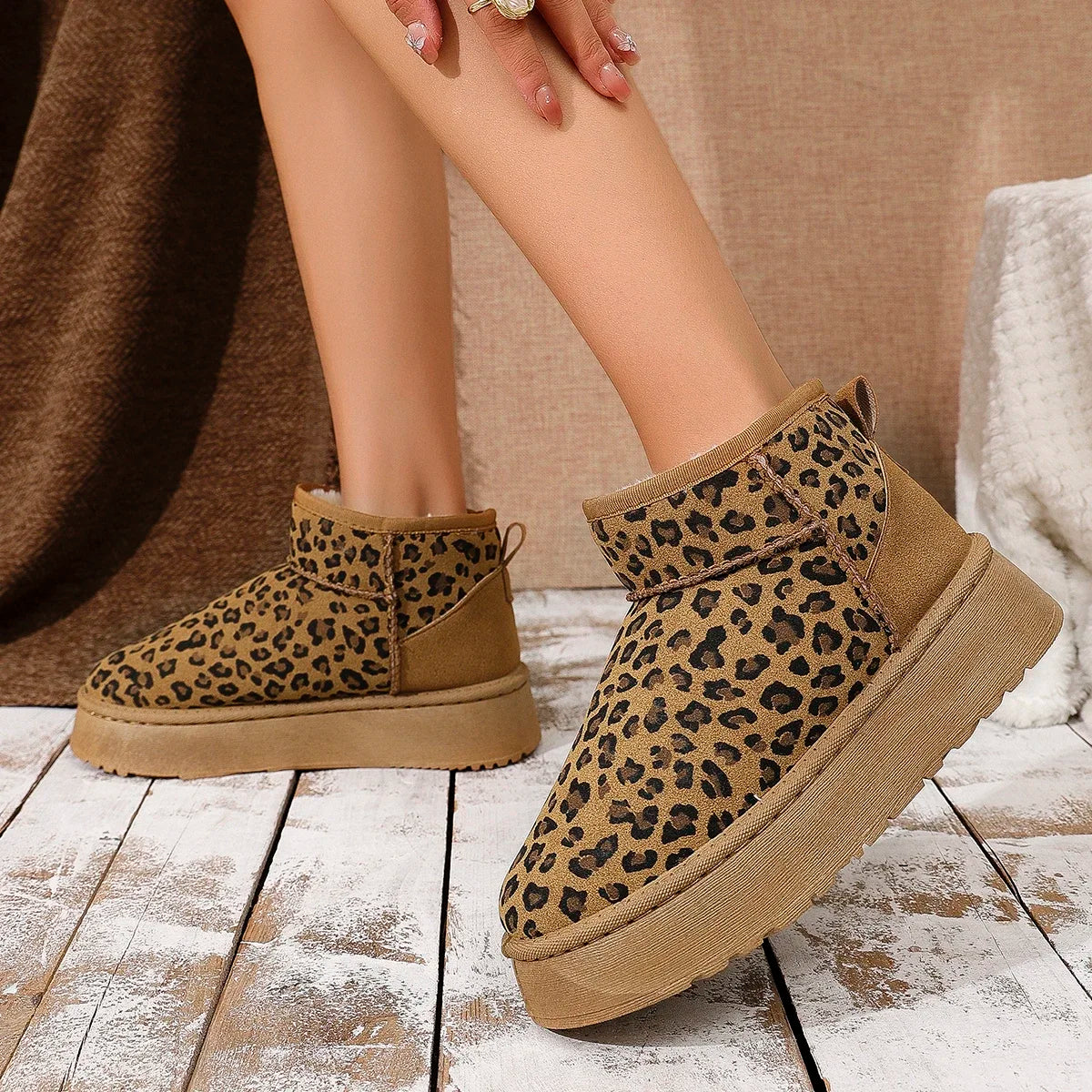 Advbridge Leopard Print Suede Snow Boots Woman Platform Ankle Boots Winter New Thickened plush Warm Cotton Shoes Women  Short-Tube Boots