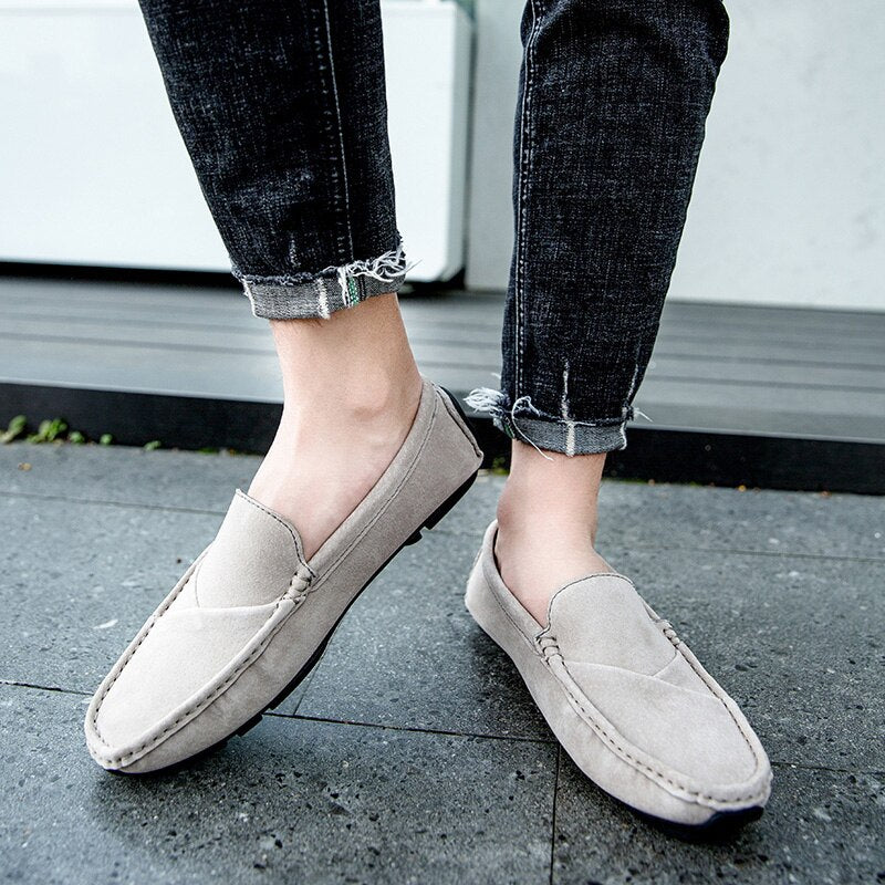 Advbridge Genuine Leather Spring Autumn Cow Suede Casual Shoes Men Loafers Shoes Men Driving Shoes Handmand Flat-Bottomed Shoes