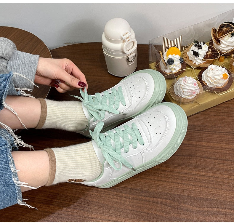 Advbridge Autumn Fashion Women White Sneakers PU Leather Breathable Spring Flats Female Casual Sport Shoes Lace Up Ladies Platform Shoes