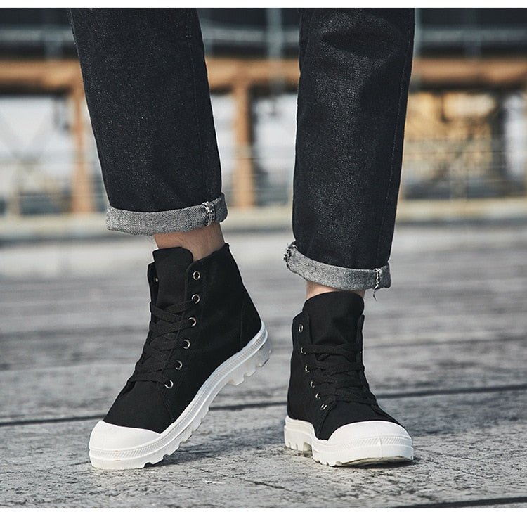 Advbridge Man Shoes Spring Autumn High Top Mens Vulcanize Shoes Fashion Canvas Shoes Lace-up Male Flats Sport Sneakers Solid Color