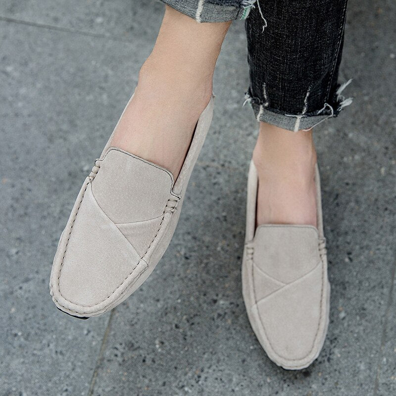 Advbridge Genuine Leather Spring Autumn Cow Suede Casual Shoes Men Loafers Shoes Men Driving Shoes Handmand Flat-Bottomed Shoes