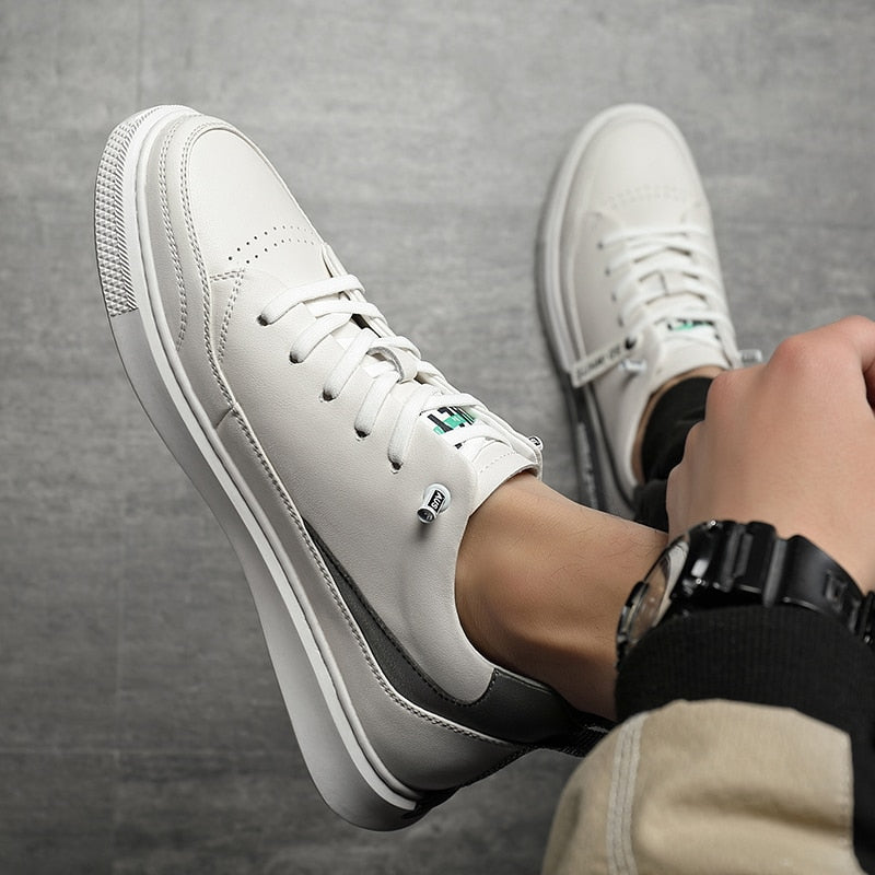Advbridge Fashion Men British Style Leather Casual Shoes Lightweight Breathable Flats Luxury Platform Shoes Men's White Walking Sneakers