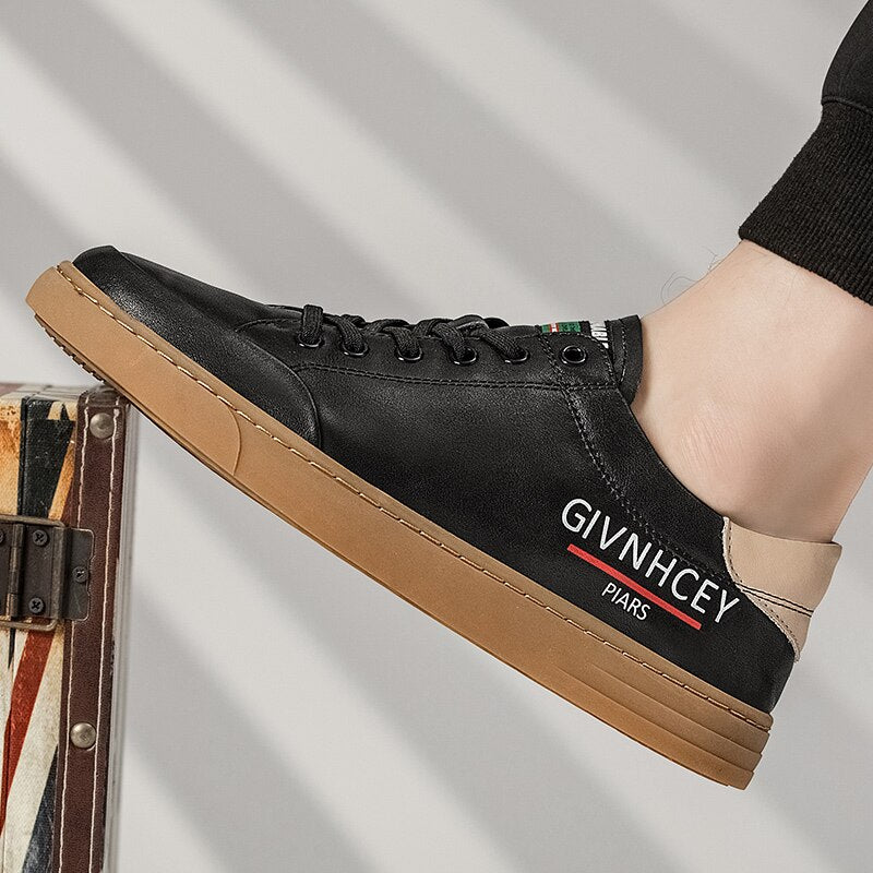 Advbridge 100% Cow Leather Casual Men Shoes Men Loafers Fashion Trendy Flat Shoes Black Soft Moccasins Shoes Korean version Sneakers
