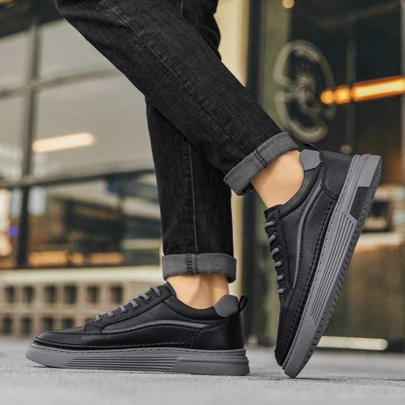 Advbridge Fashion Mens Casual Shoes Simple Leather Men Sneakers Youth Teenage Vulcanize Shoes Comfortable Male Skateboard Footwear Lace-Up