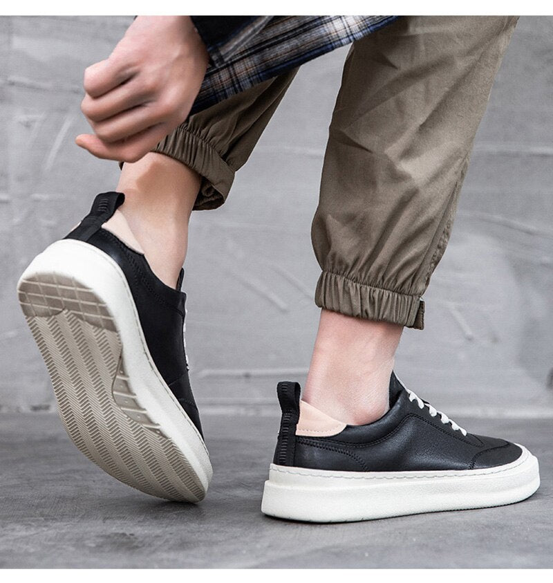 Advbridge Genuine Leather Mens Casual Shoes Cool Young Man Street Style Cow Leather Male Footwear Black White Shoes A4446