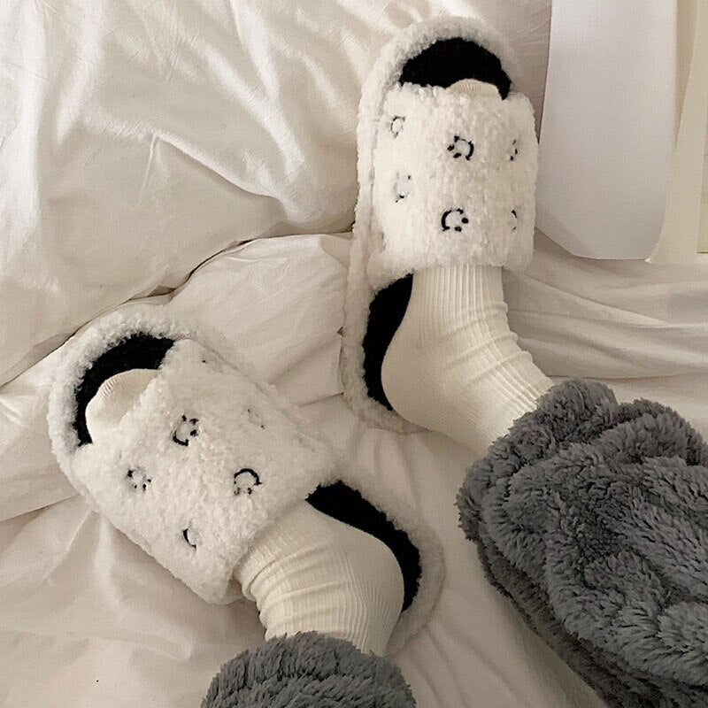 Advbridge New Winter Slippers Woman Autumn  Warm Closed Fluffy Plush Slides Men Indoor Home  Cute Face White Flip Flops Flat Cotton Shoes