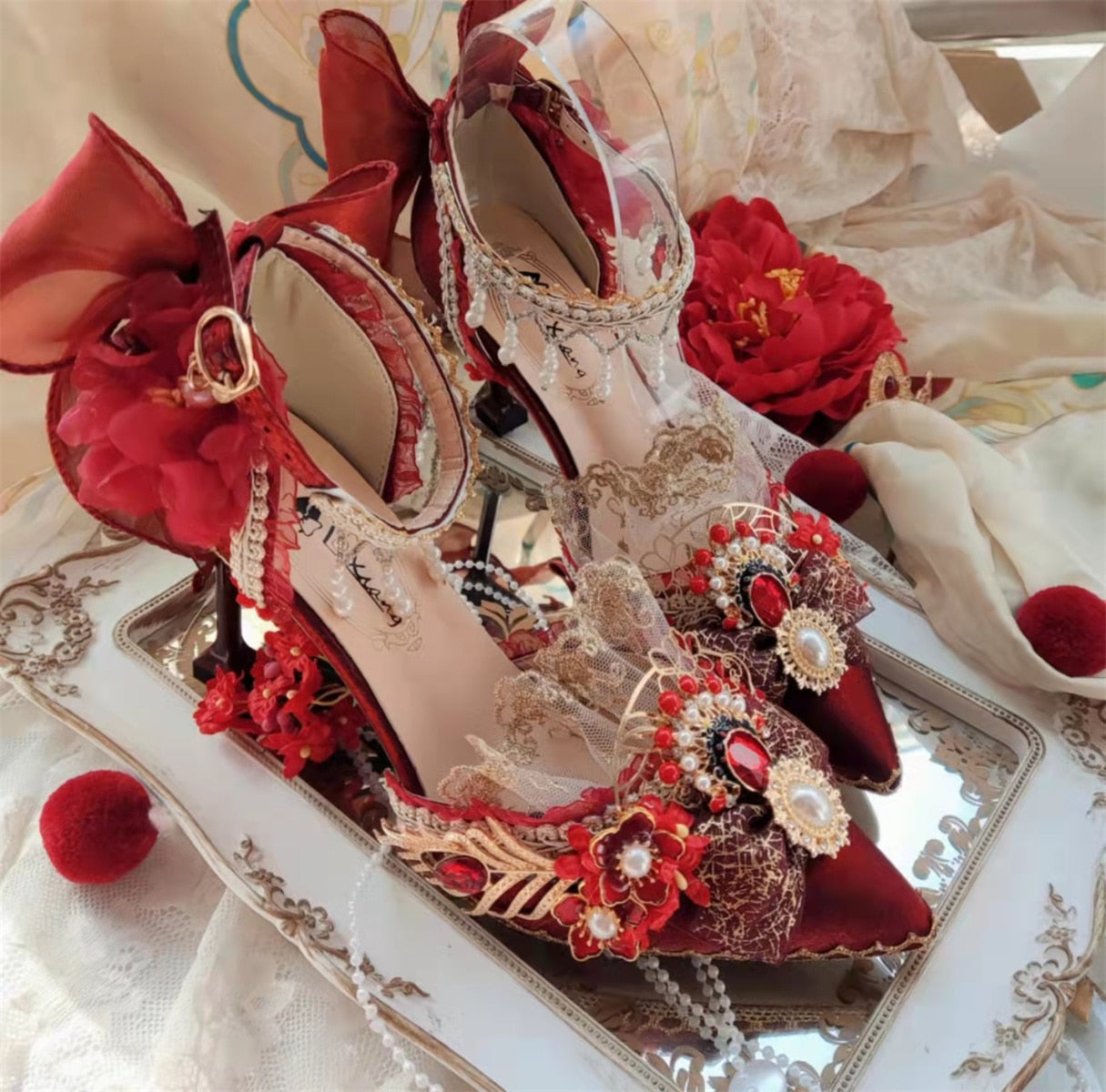 Advbridge Chinese Style Cosplay Girl Shoes Gorgeous Wedding Lace Embroidery Pearl Gem Flower Phoenix Feather Pointed 5-7cm High Heel Shoes