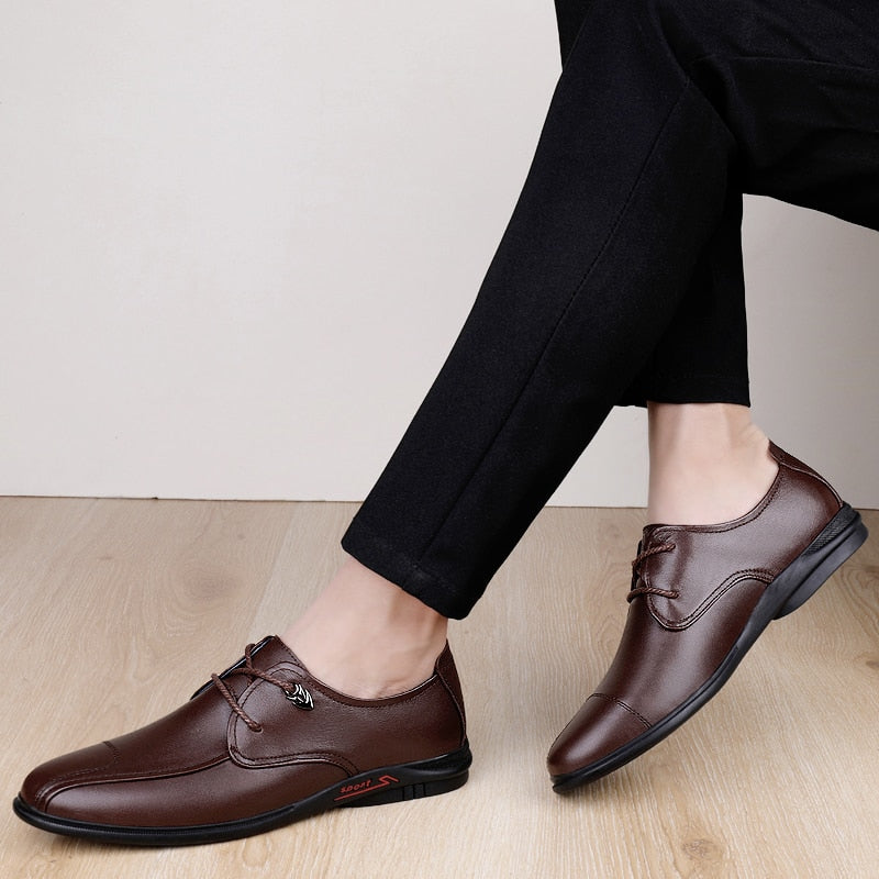 Advbridge Fashion Mens Oxfords Shoes Lightweight Men Casual Shoes Genuine Leather Handmade Men Business Shoes All-match Male Shoes