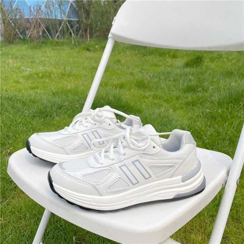 Advbridge Vulcanized Sneakers Women Casual Shoes Vintage Platform Trainers Men Outdoor Running Sports Shoes Unisex Tennis Shoes