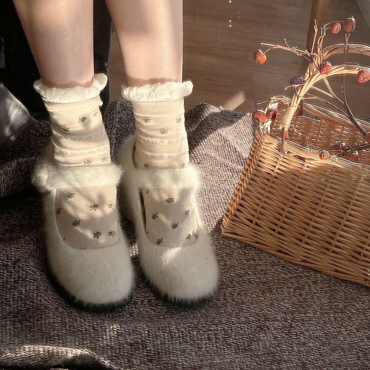 Advbridge Kawaii Wool Mary Jane Shoes Women Warm Street Fashion Sweet Fairy Sandals Female Pure Color Hook Casual Shoes Autumn Winter