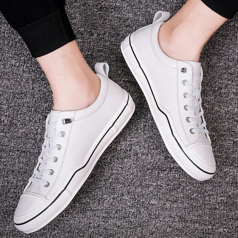 Advbridge Men's White Skateboard Shoes Men British Comfortable Sneakers Sports Canvas Shoes Vulcanized Shoes Social Leather School Shoes