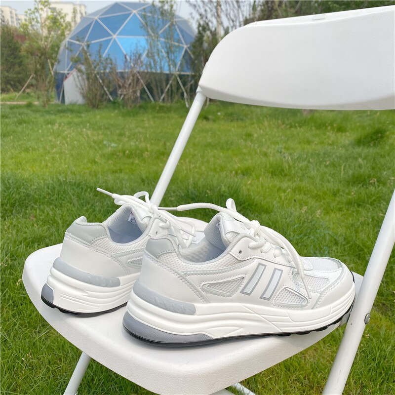Advbridge Vulcanized Sneakers Women Casual Shoes Vintage Platform Trainers Men Outdoor Running Sports Shoes Unisex Tennis Shoes