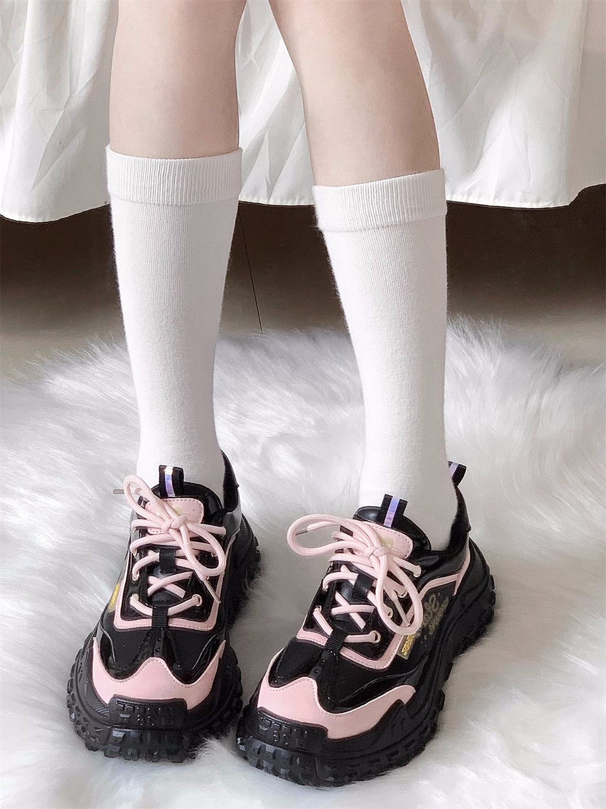 Advbridge Japanese Sweet Fashion Style Girls Shoes Round Head Thick Bottom Letters Lacing Strap Student Cute Comfortable 6cm Sports Shoes