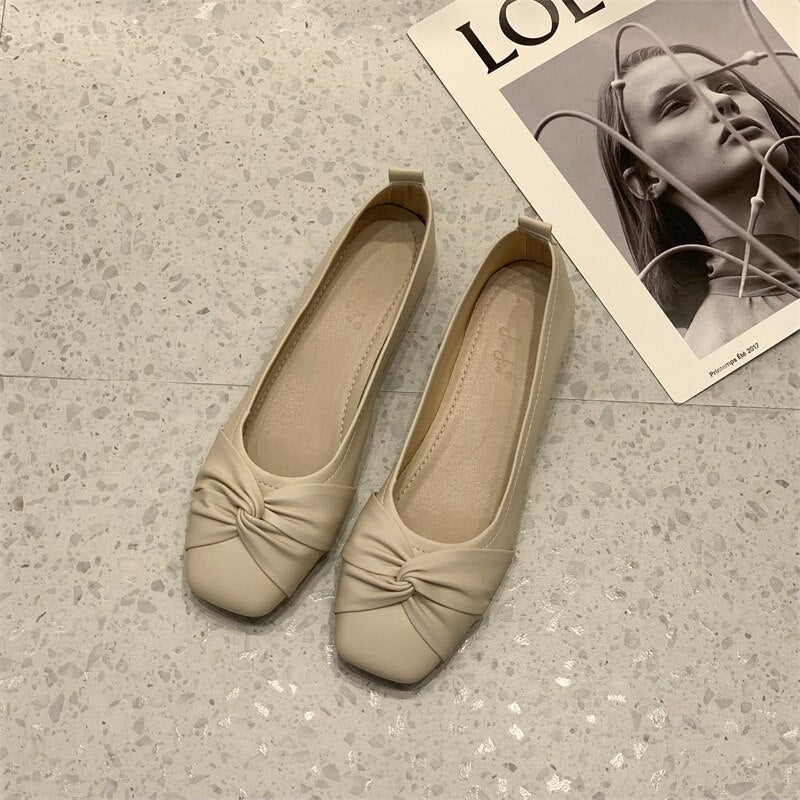 Advbridge Grandma Shoes Low Heels Female Footwear Casual Sneaker All-Match Square Toe Soft Shallow Mouth Retro Dress Comfortable New
