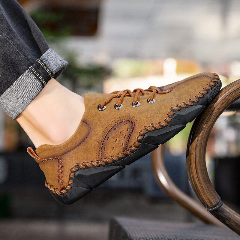 Advbridge Fashion Vintage Handmade Leather Men Shoes New Outdoor Casual Loafers Lace-up Moccasin Tooling Shoes Driving Flat Big Size 38-48