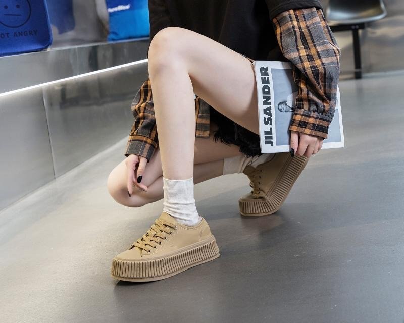 Advbridge Winter Fashion Women Split Leather Sneakers Warm Plush Cotton Shoes Female Platform Casual Shoes Ladies Trainers
