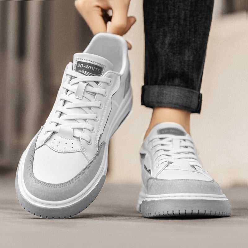 Advbridge Fashion Mens Casual Leather Shoes Lace Up Men Sneakers New Trend Outdoor Footwear British Fashion Male Retro Classic Skate Shoes