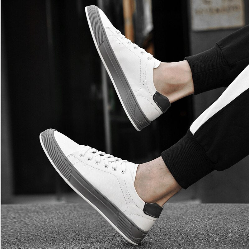 Advbridge Men's Casual Shoes Lightweight Men Shoes Flat Men Sneakers White Skateboarding Shoes Business Tenis Masculino Vulcanized Shoes