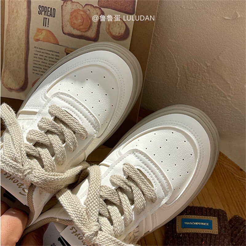 Advbridge Brand Leather Sneakers Women 2023 Designer Platform Casual Lace Up Woman Flats Sneakers Shoes Tennis Female Vulcanized Shoes NEW