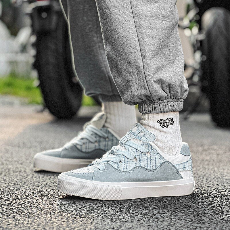 Advbridge Vintage Denim Blue Mens Sneakers Patchwork New Fashion Designer Women Casual Skate Shoes Sports Bread Niche Comfortable Footwear