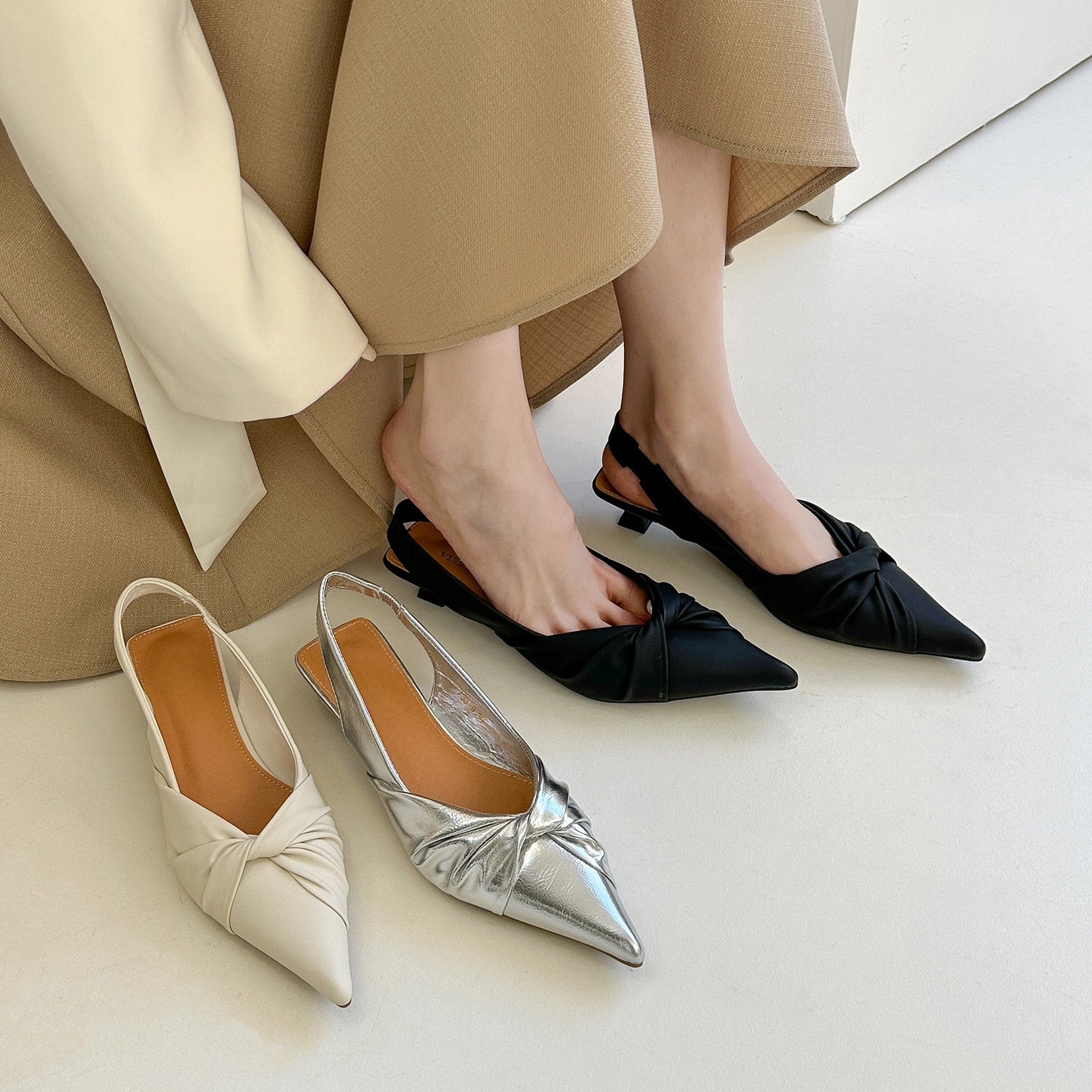Advbridge Gentle Pleated High Heels Kink Design Sense Pointed Toe Sandals Lady Hollowed Out Stiletto Pumps Spring Temperament Women's Shoe