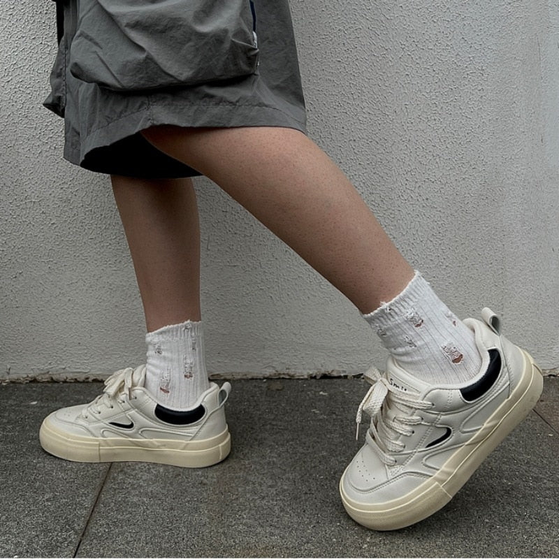 Advbridge White Sneakers for Men Breathable Platform Casual Sports Walking Skate Shoes Women Outdoor Vulcanized Athletic Male Zapatillas