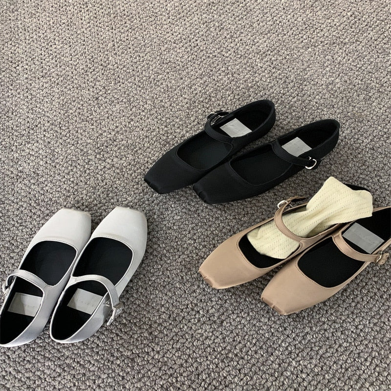 Advbridge 2023 NEW Classic Silk Ballet Shoes Buckle Strap Ballet Shoes Women Square Toe Simple Women Flats Elegant Valentine Shoes